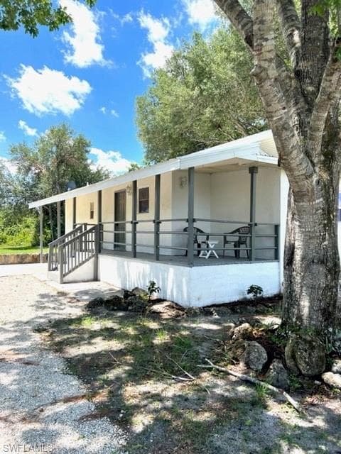 3209 38th ST SW LEHIGH ACRES, FL 33976
