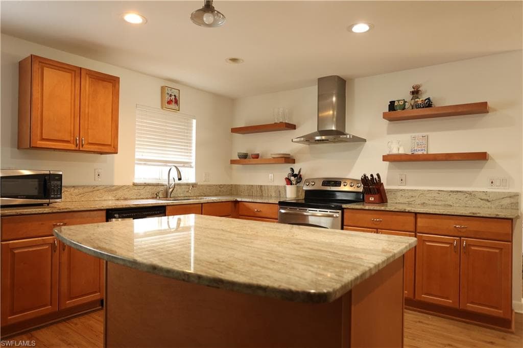1292 Cleburne DR FORT MYERS, FL 33919