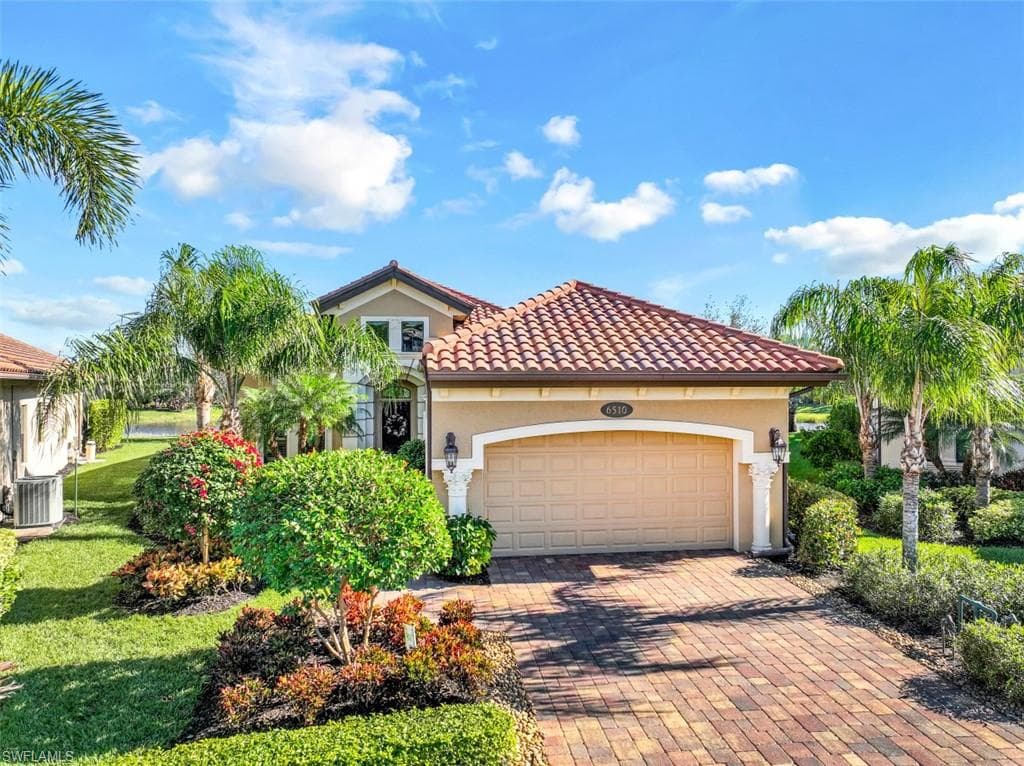 6510 Roma WAY NAPLES, FL 34113