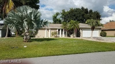 407 SW 33rd TER CAPE CORAL, FL 33914