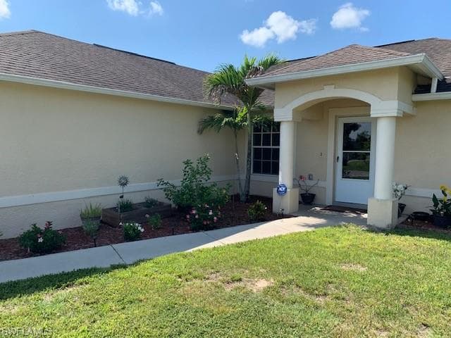 3707 7th ST W LEHIGH ACRES, FL 33971