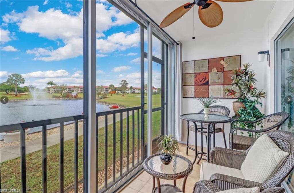 49 High Point CIR S 104 NAPLES, FL 34103