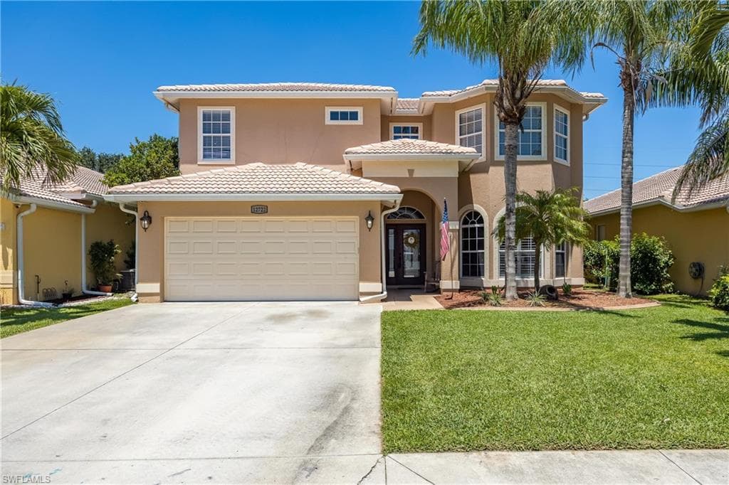 12722 Ivory Stone LOOP FORT MYERS, FL 33913