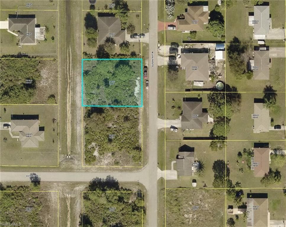 1003 Susan AVE N LEHIGH ACRES, FL 33971