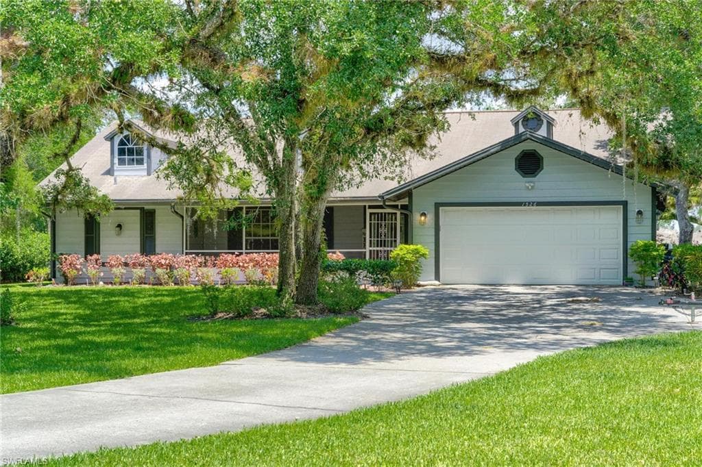1526 Riverbend DR LABELLE, FL 33935