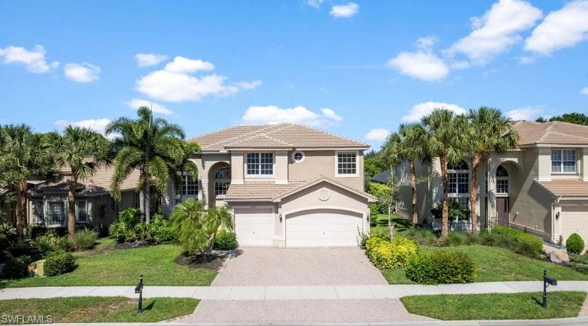 2222 Campestre TER NAPLES, FL 34119