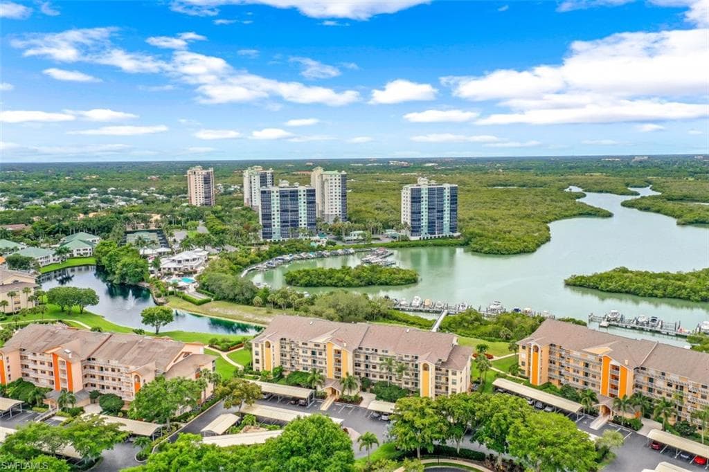 320 Horse Creek DR 403 NAPLES, FL 34110
