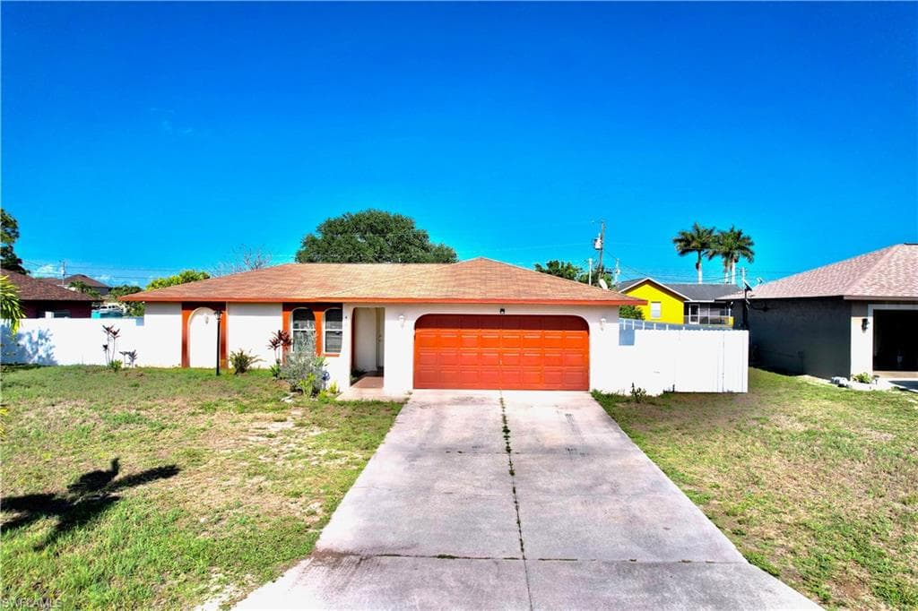 415 NE 17th AVE CAPE CORAL, FL 33909