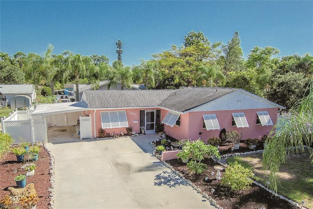 3101 Buena Vista LN NAPLES, FL 34105