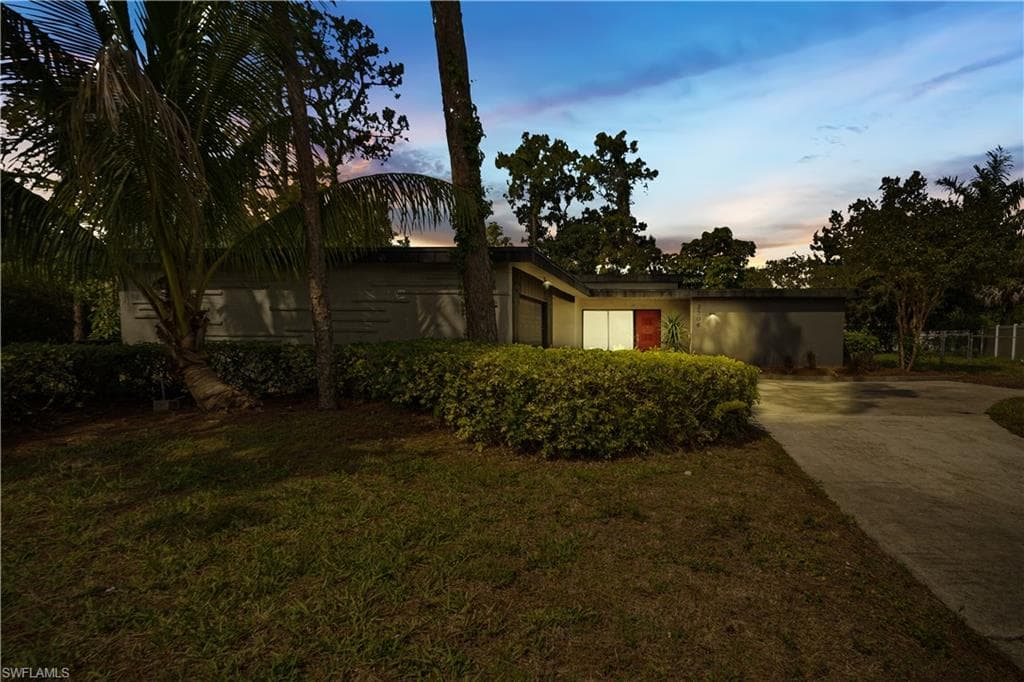 2306 Ivy AVE FORT MYERS, FL 33907