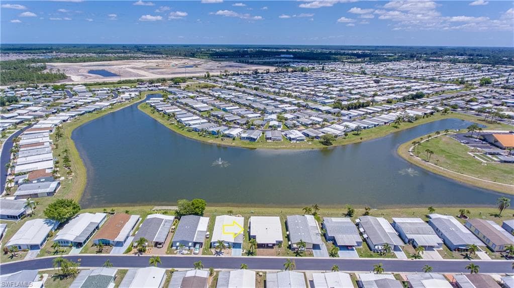 323 Sunshine AVE S NORTH FORT MYERS, FL 33903
