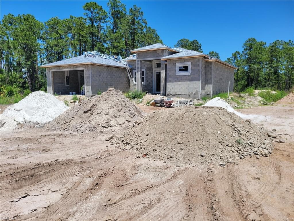 1510 Dayton AVE LEHIGH ACRES, FL 33972