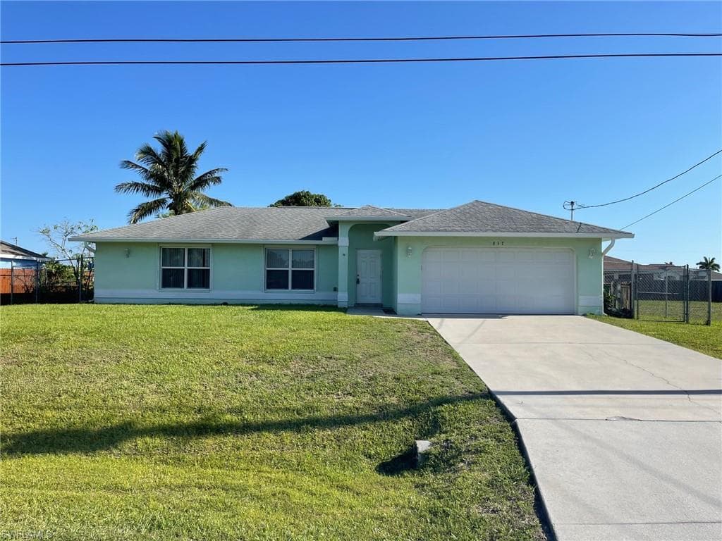 837 SW 37th TER CAPE CORAL, FL 33914