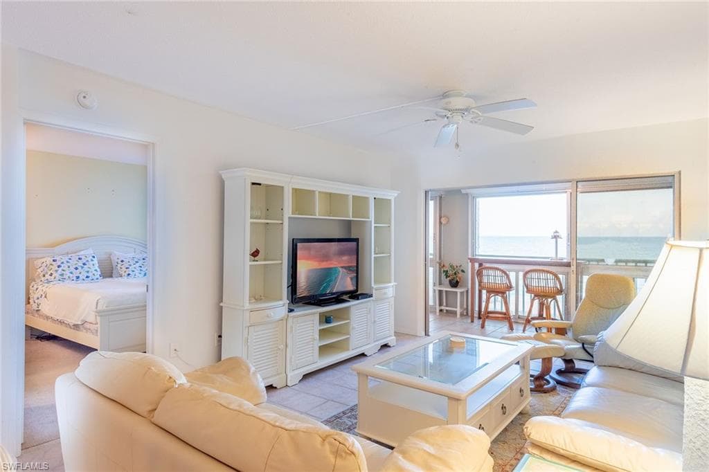 26000 Hickory BLVD 205 BONITA SPRINGS, FL 34134