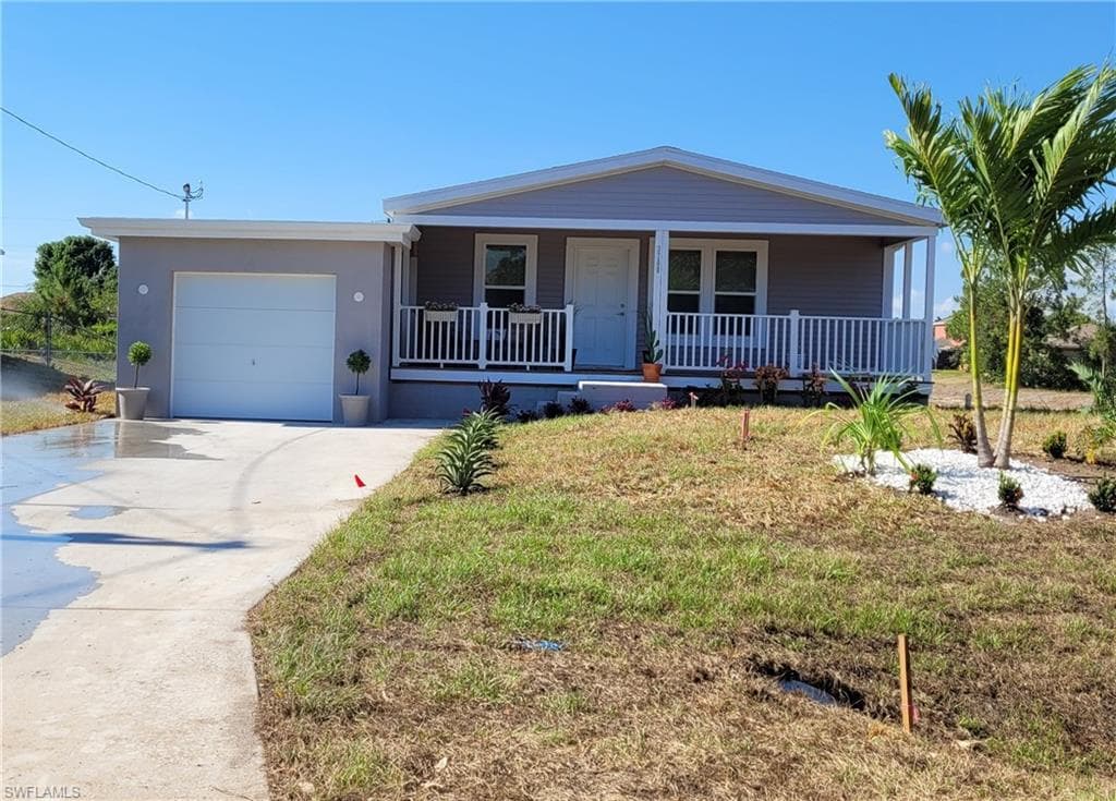 3700 14th ST W LEHIGH ACRES, FL 33971