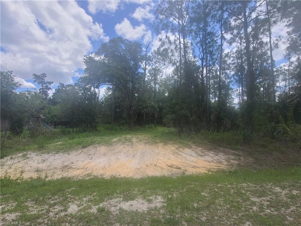 816 Sheldon AVE LEHIGH ACRES, FL 33936