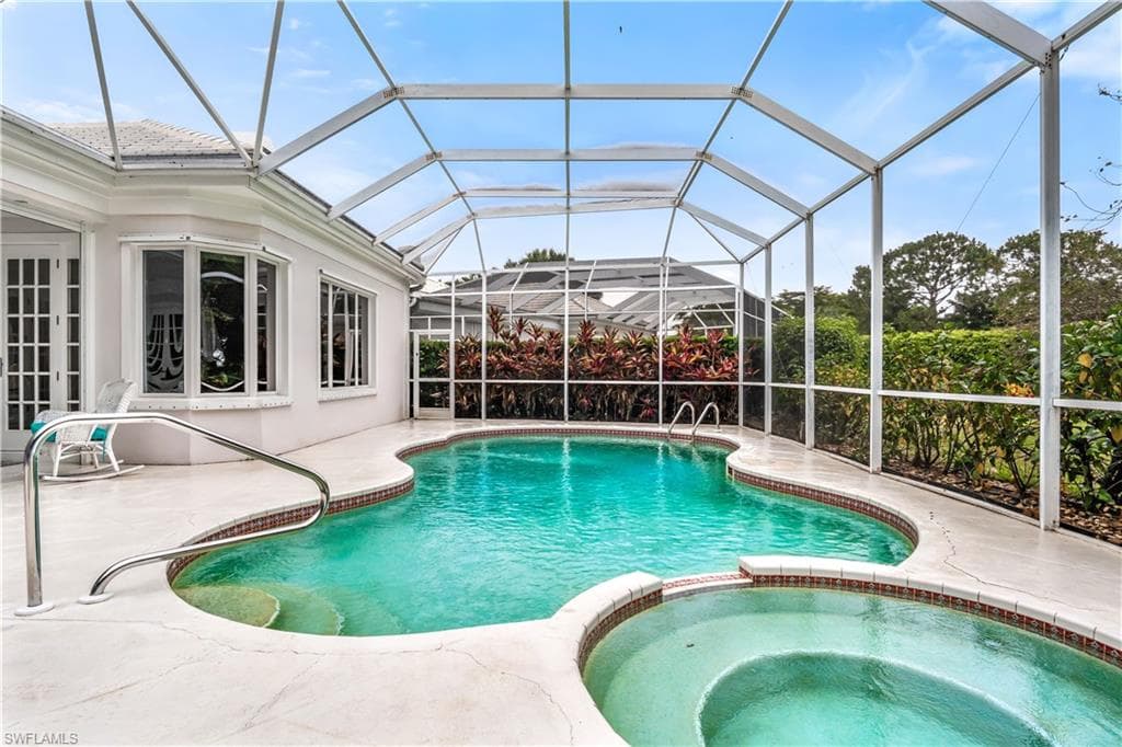 800 Ashburton DR NAPLES, FL 34110