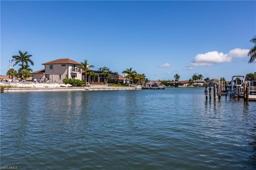 372 Rookery CT MARCO ISLAND, FL 34145