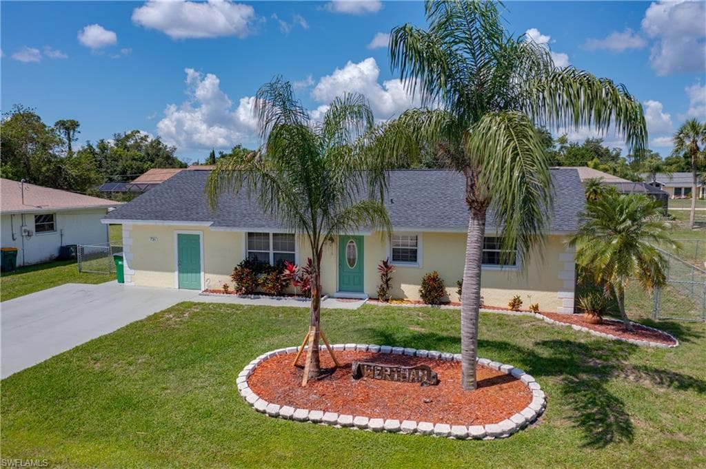 731 Merrick LN NW PORT CHARLOTTE, FL 33948