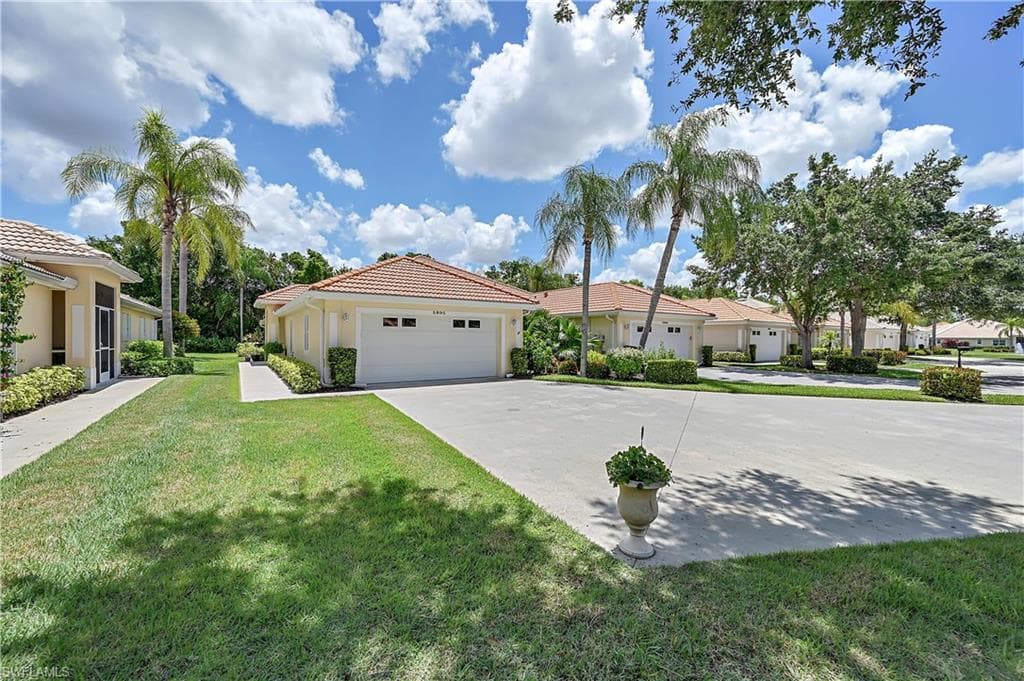 5895 Northridge DR N A-15 NAPLES, FL 34110