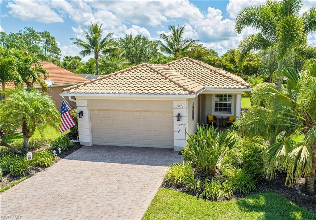 19776 Tesoro WAY ESTERO, FL 33967