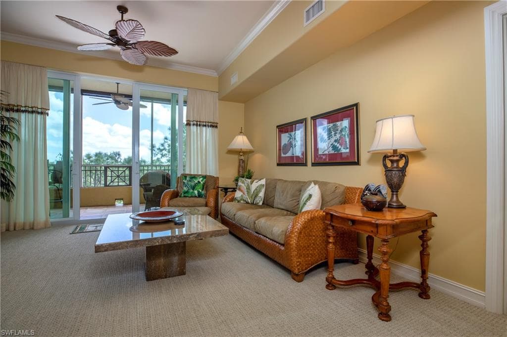 2738 Tiburon BLVD E B-404 NAPLES, FL 34109