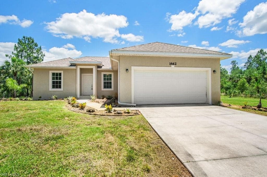 1462 Desoto BLVD S NAPLES, FL 34117
