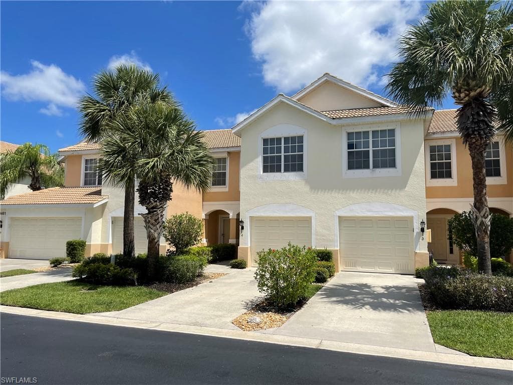 8461 Village Edge CIR 4 FORT MYERS, FL 33919