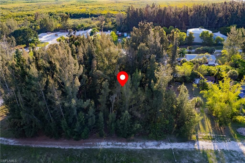 11821 Pompano AVE CAPE CORAL, FL 33991