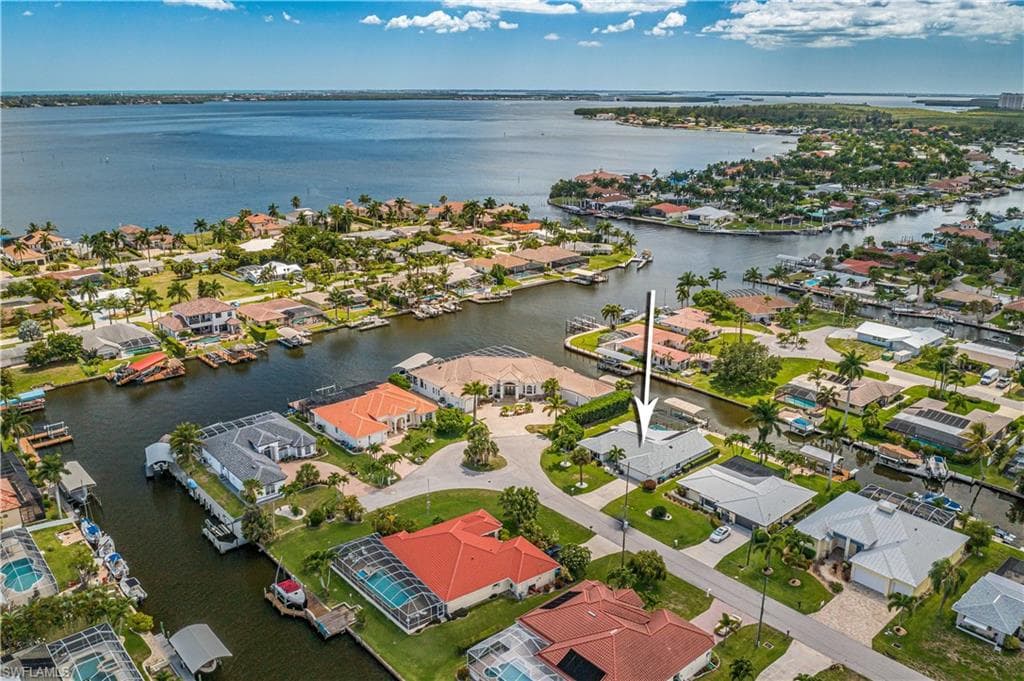 5360 Cortez CT CAPE CORAL, FL 33904