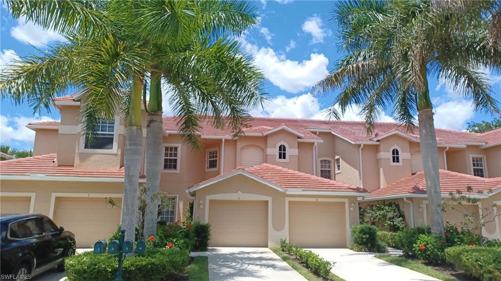 3261 Lee Way CT 506 NORTH FORT MYERS, FL 33903