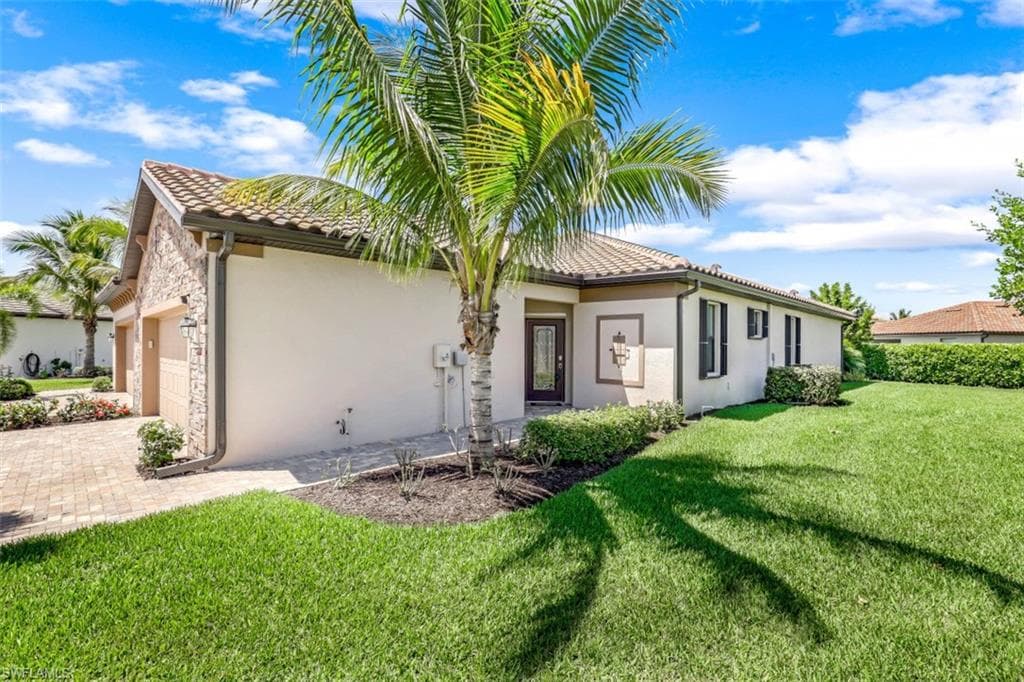 9129 Glenforest DR NAPLES, FL 34120