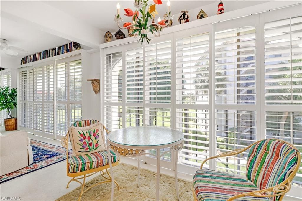 5 High Point CIR W 305 NAPLES, FL 34103