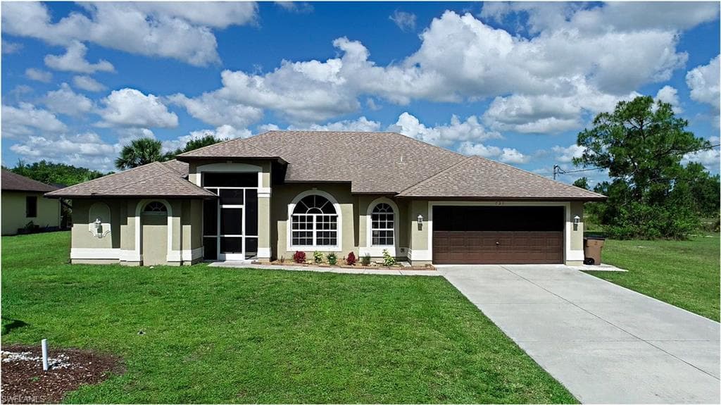 721 Eighth AVE LEHIGH ACRES, FL 33972