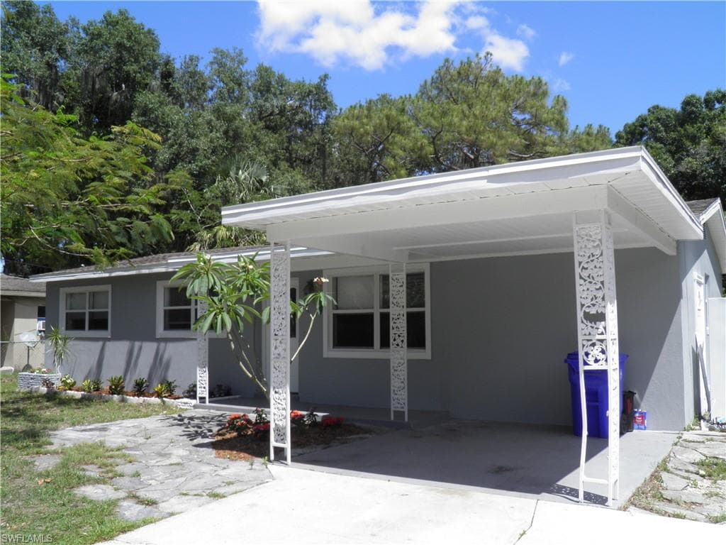 3546 Edgewood AVE FORT MYERS, FL 33916