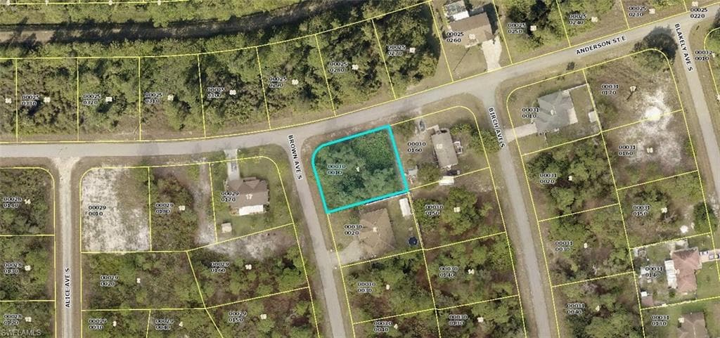 161 Brown AVE S LEHIGH ACRES, FL 33974