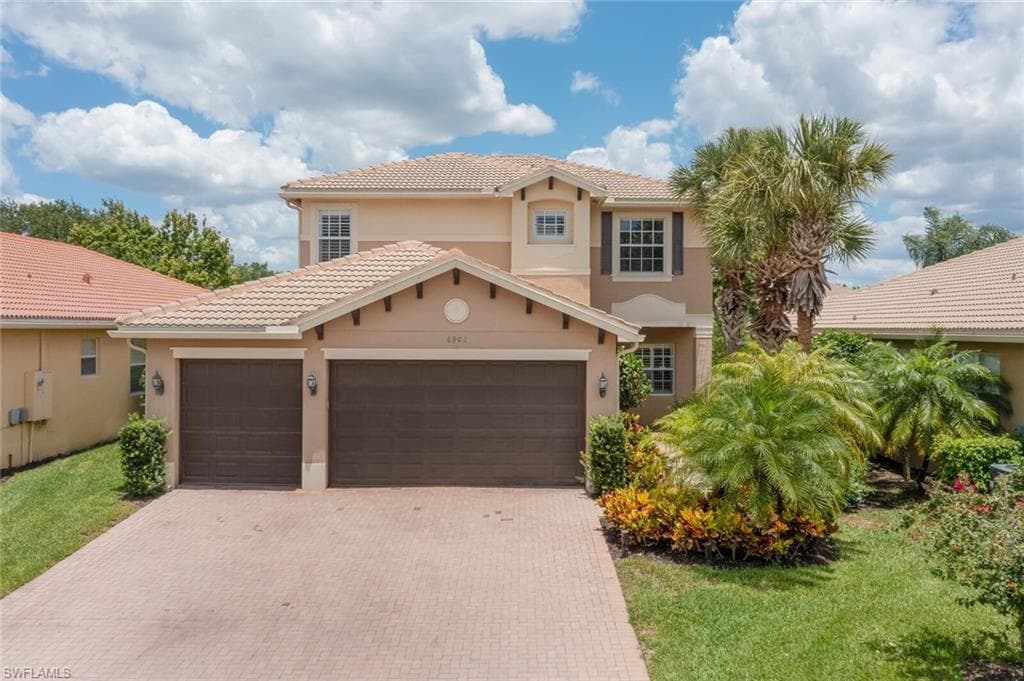 6903 Del Mar TER NAPLES, FL 34105