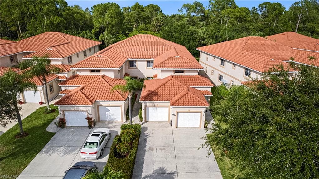 680 Luisa LN 808-3 NAPLES, FL 34104