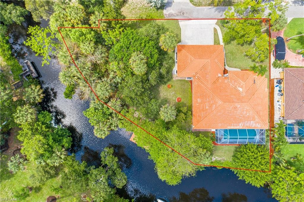 10950 Mabizz DR BONITA SPRINGS, FL 34135