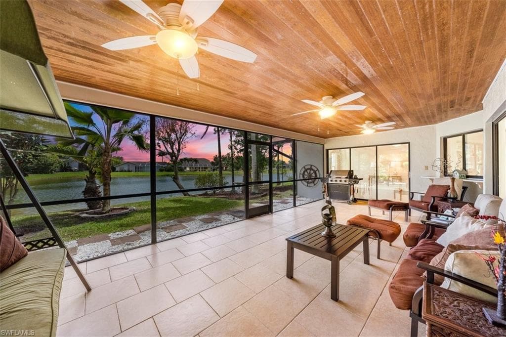 3392 Arlette DR NAPLES, FL 34109