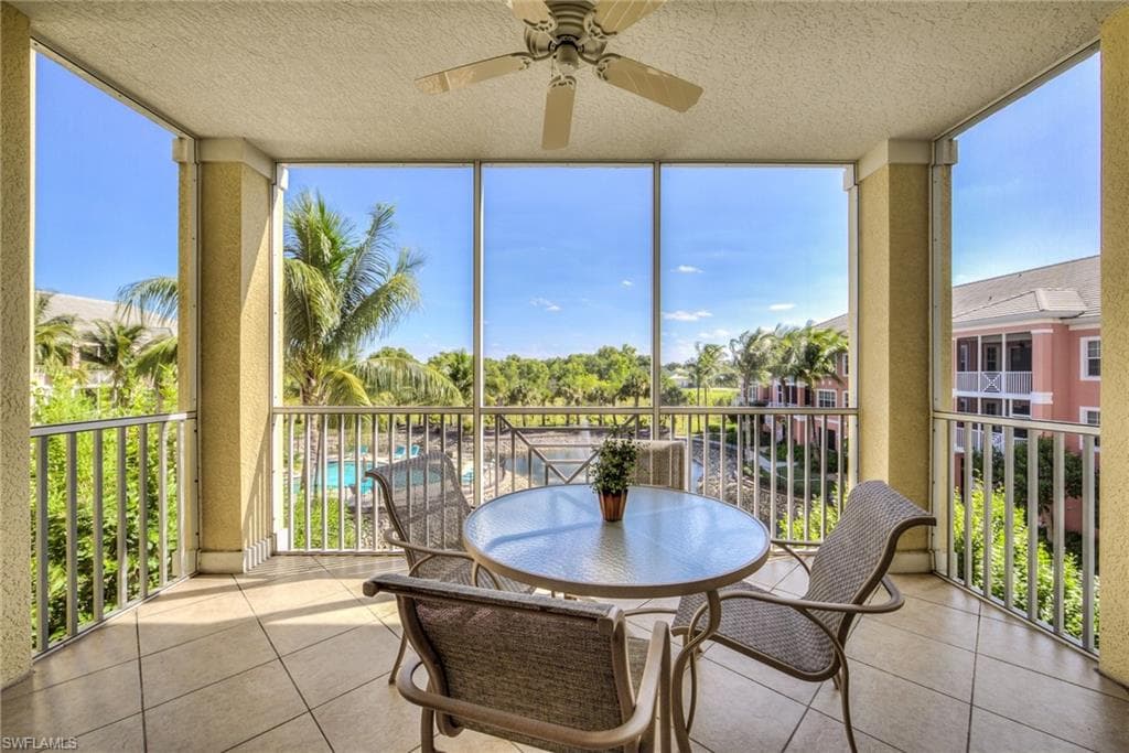 3901 Kens WAY 3307 BONITA SPRINGS, FL 34134