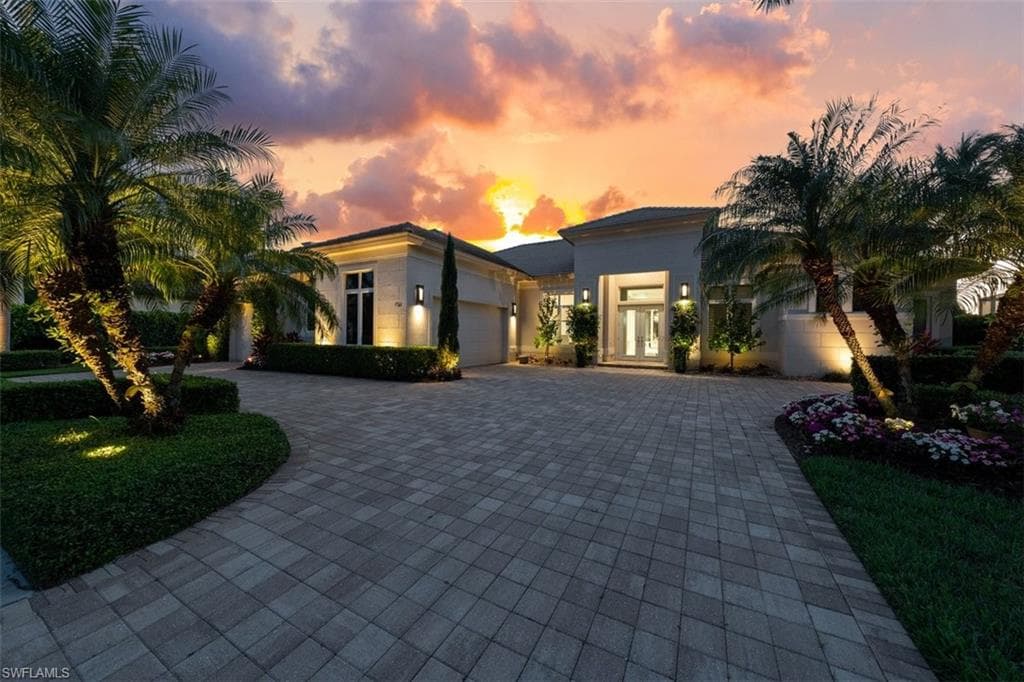 7763 Classics DR NAPLES, FL 34113