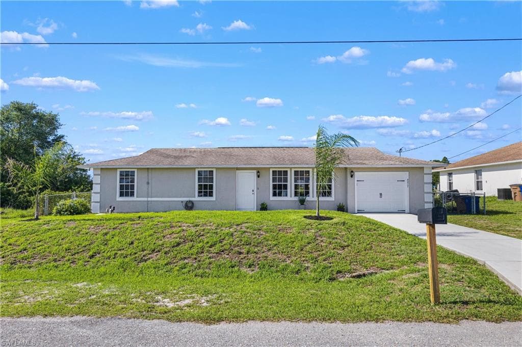 4017 12th ST SW LEHIGH ACRES, FL 33976