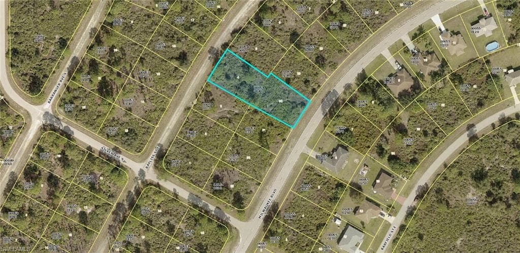 1149 Milwaukee + 1140 Bayliss LEHIGH ACRES, FL 33974