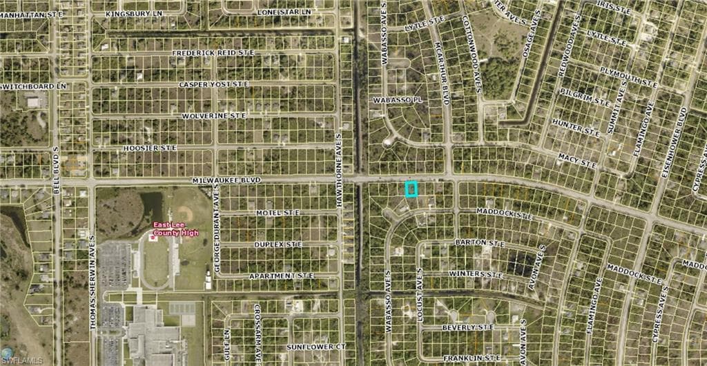 910 Milwaukee BLVD LEHIGH ACRES, FL 33974