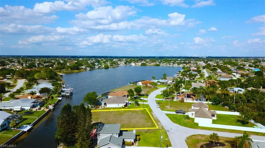 145 SE 6th ST CAPE CORAL, FL 33990