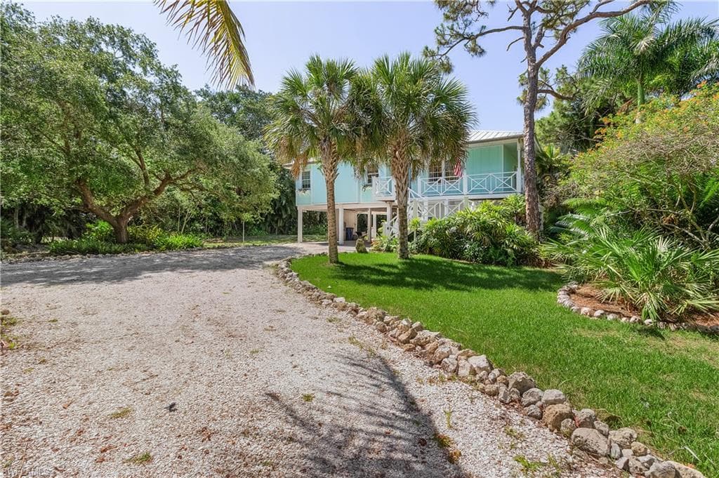 7121 Capri LN BOKEELIA, FL 33922