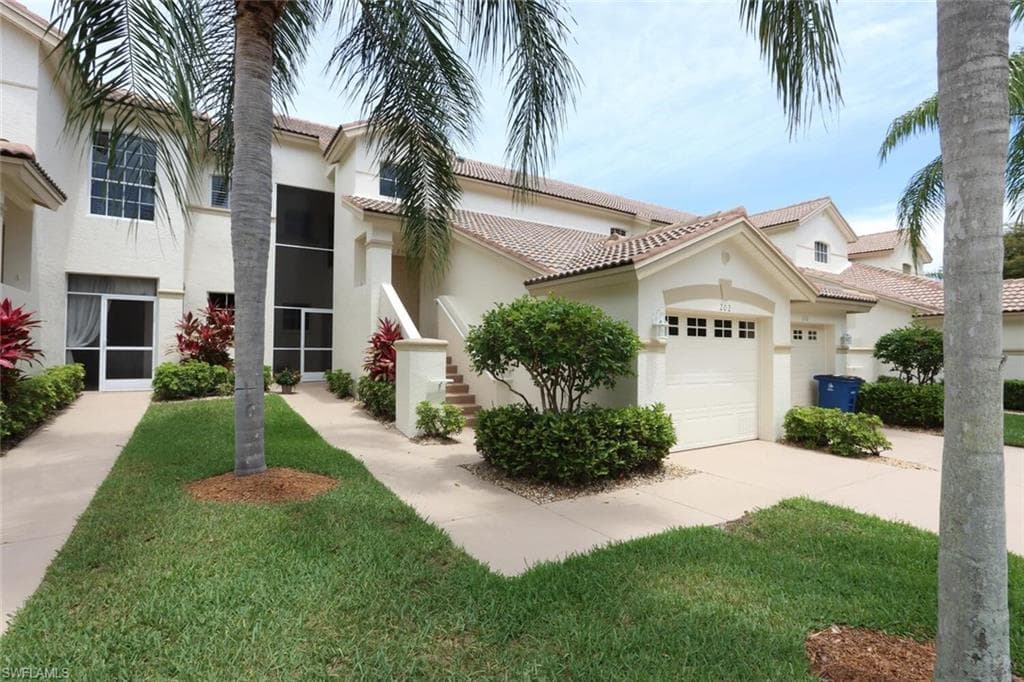 9130 Bayberry BEND 202 FORT MYERS, FL 33908