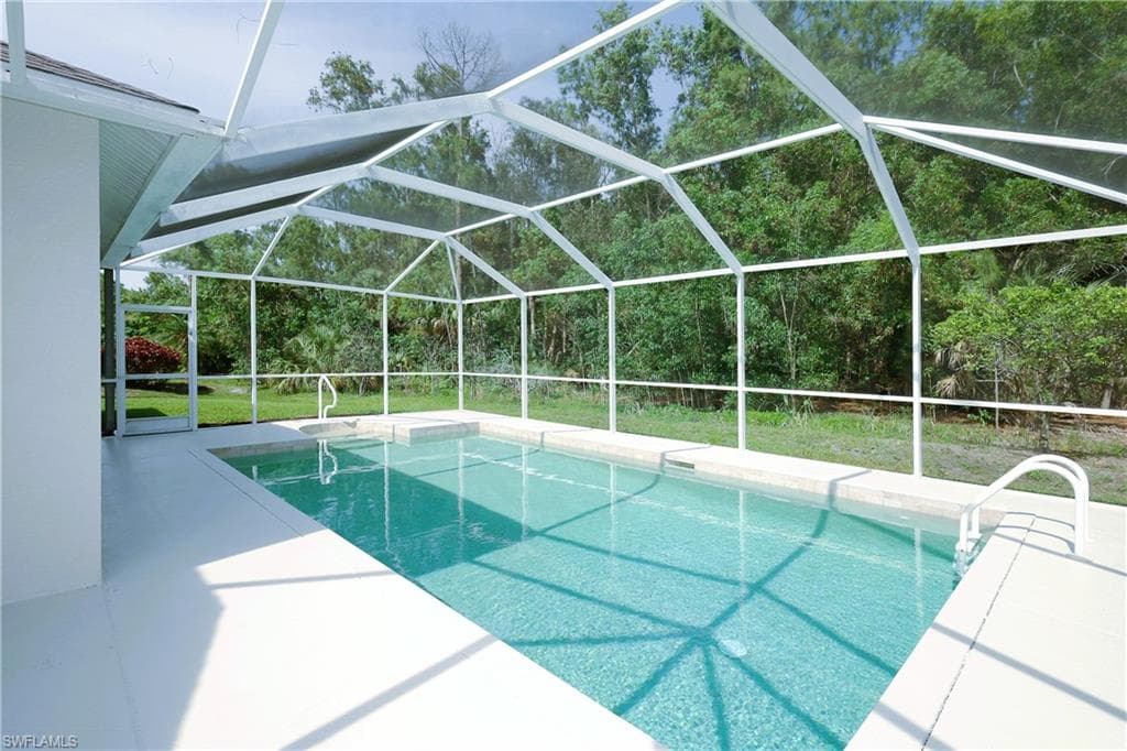 32 Heritage WAY NAPLES, FL 34110