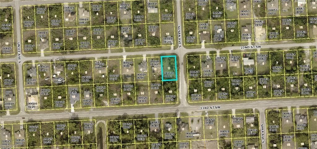 3501 22nd ST SW LEHIGH ACRES, FL 33976